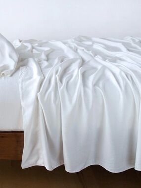BELLA NOTTE LINENS MADERA FLAT SHEET